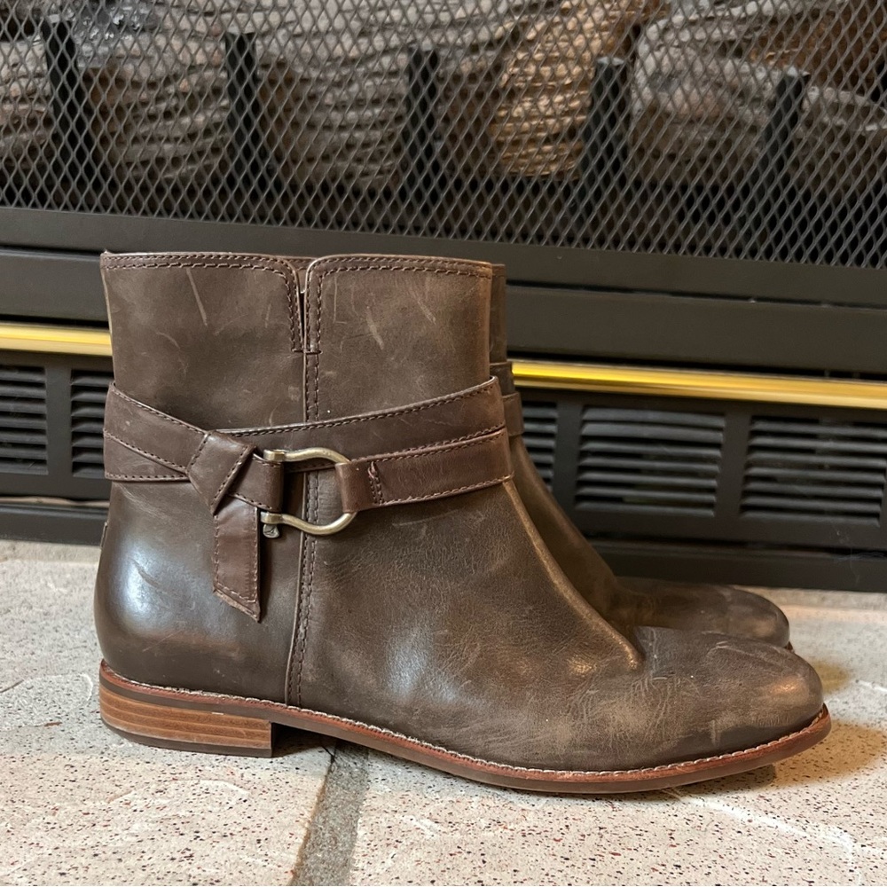 Sperry Top Sider Clinton Womens Ankle Boots Size 9.5 M Brown Zip Harness Booties